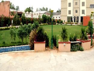 Hotel Radiance Bhilwara Extérieur photo